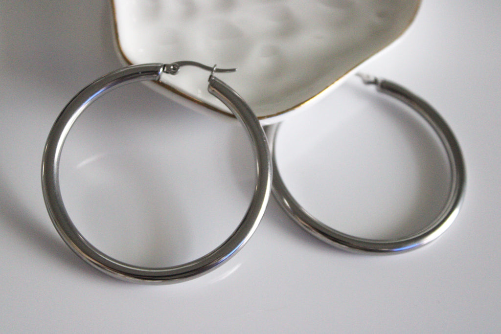 Laine Hoop Earrings | Silver