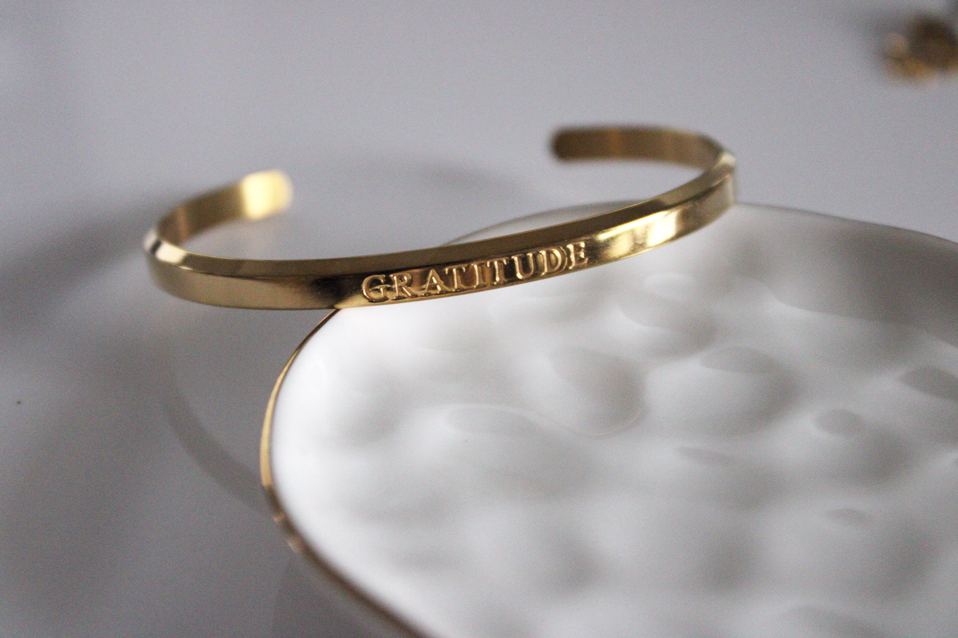 Gratitude Bangle | Gold