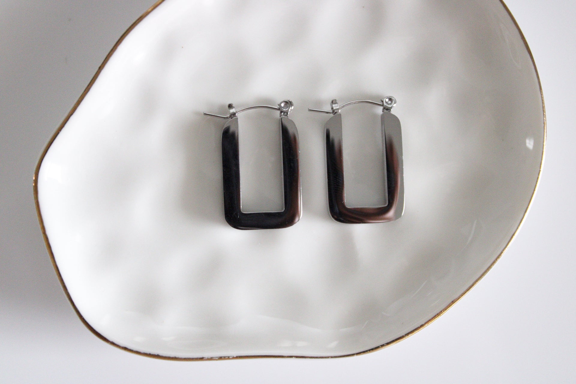 Retro Square Hoop Earrings - Silver