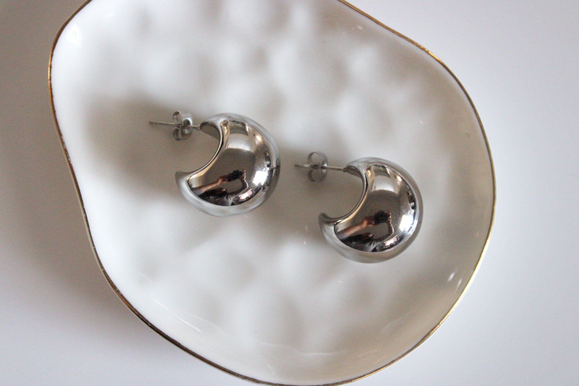 Small Bulb Stud Earrings | Silver