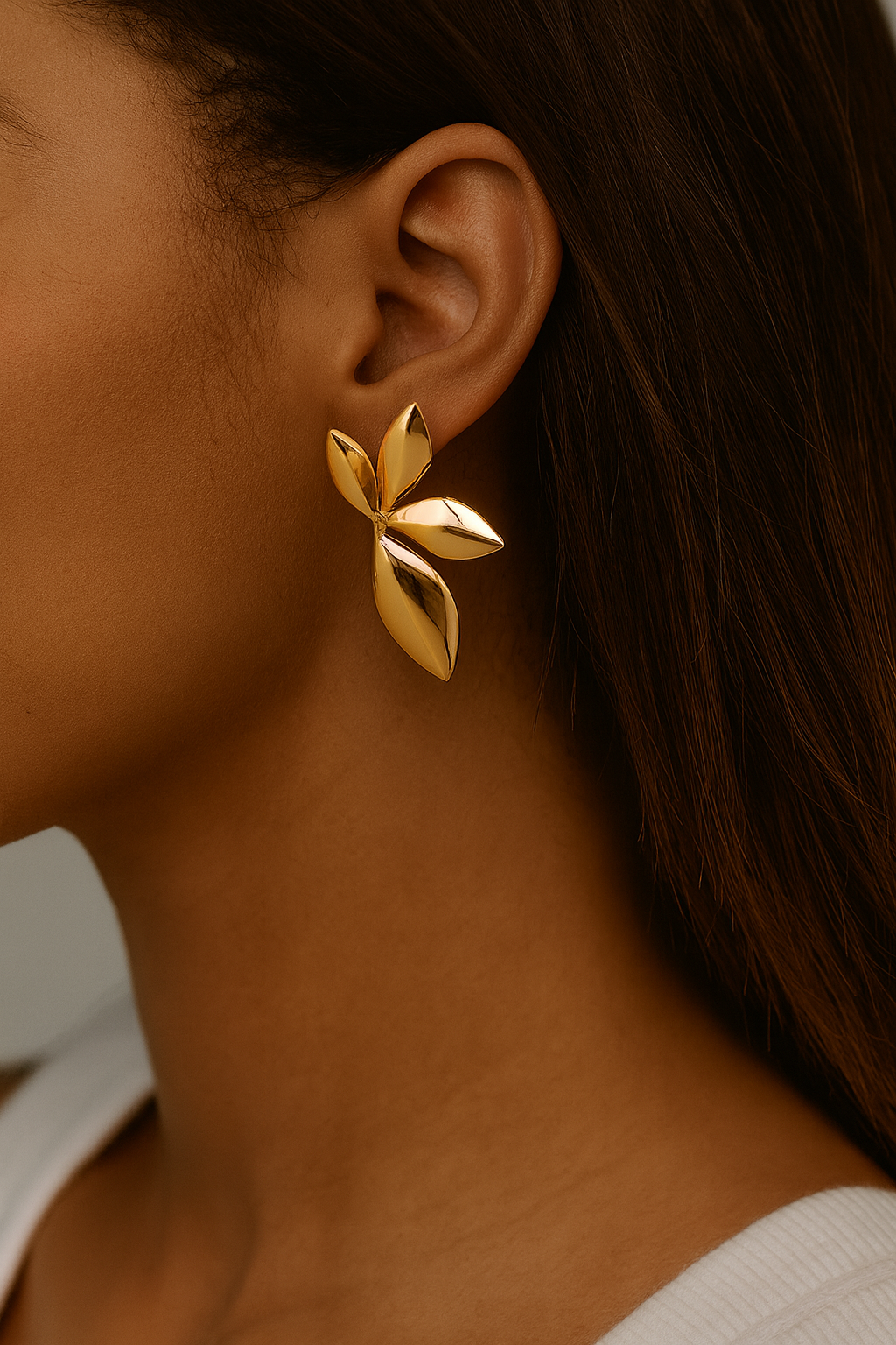Cabo Nights | Gold Floral Earrings