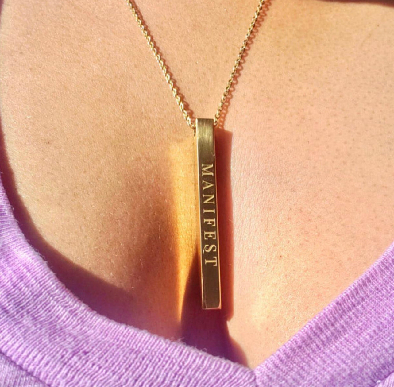 Manifest Bar Necklace | Gold